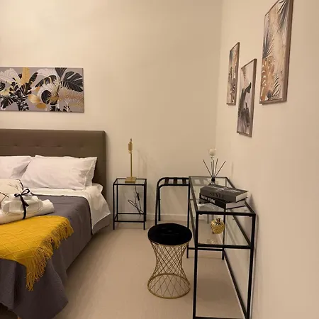 Mariantonia And Reggio di Calabria