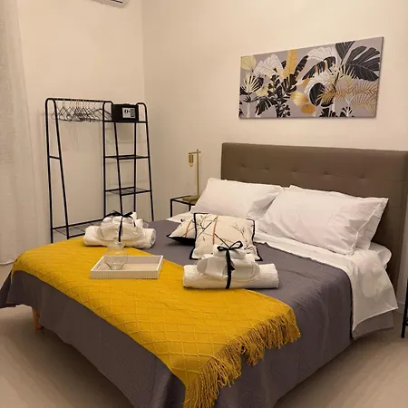 בית הארחה Mariantonia And רג'יו די קאלאבריה