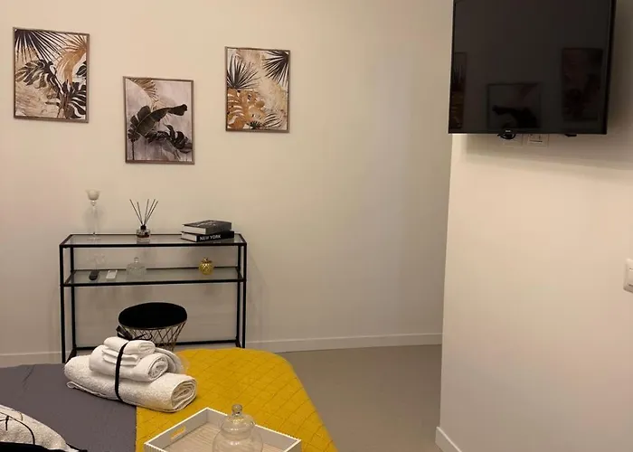 Mariantonia And ريجّو دي كالابريا